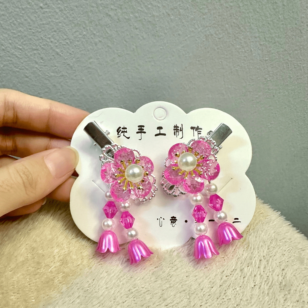 Arcylic Flower Hair Clip 古风发夹 - Image 3