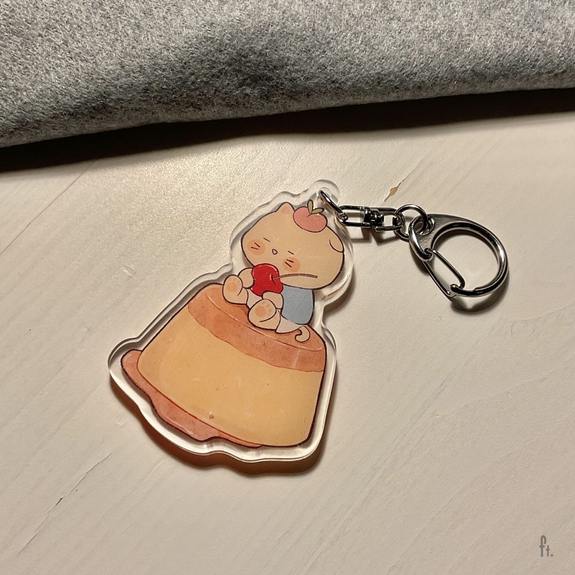 Tozi Pudding Cat Acrylic Keychain - Image 3