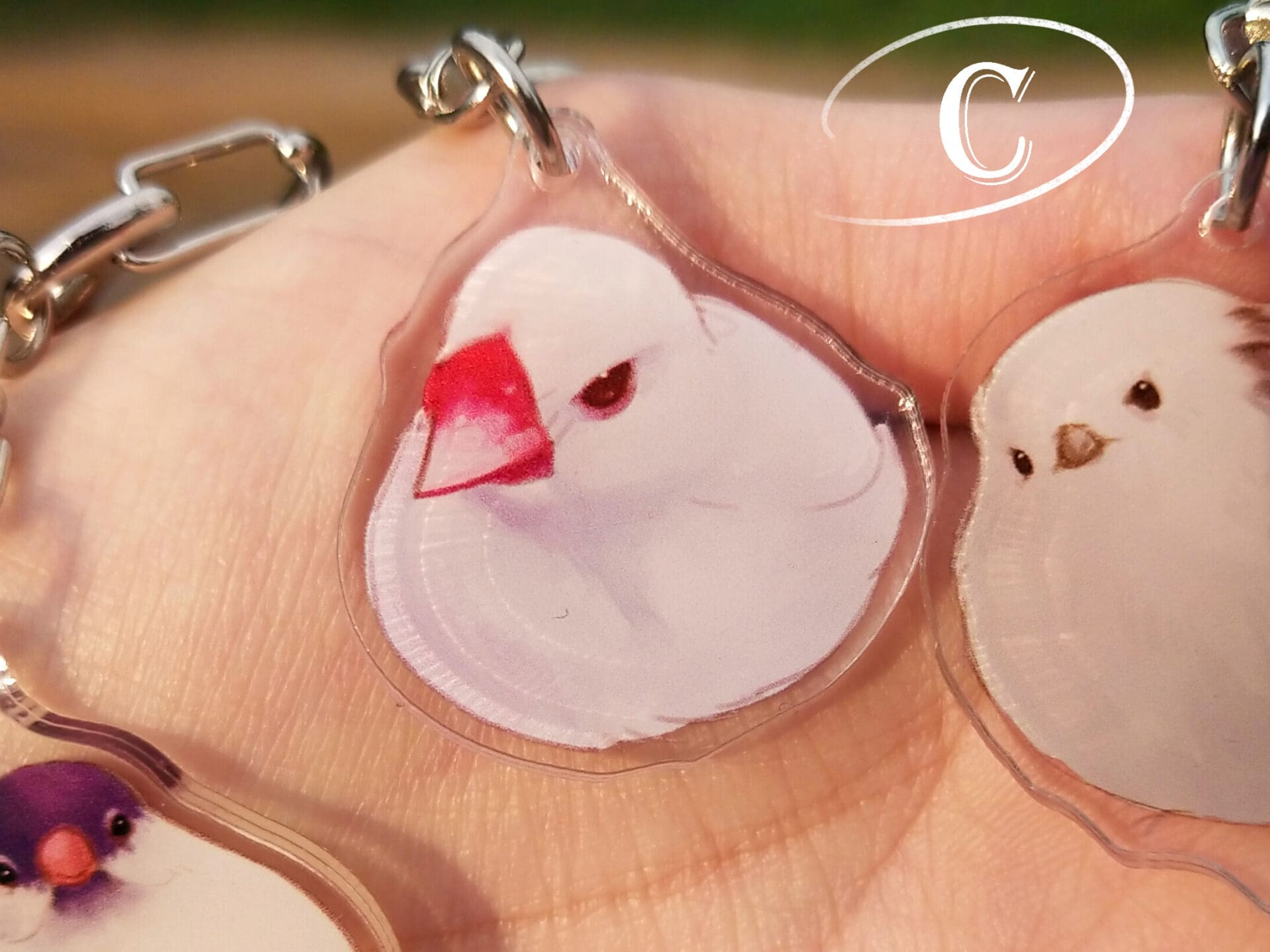 Round Lucky Bird KEY CHAIN - Image 4